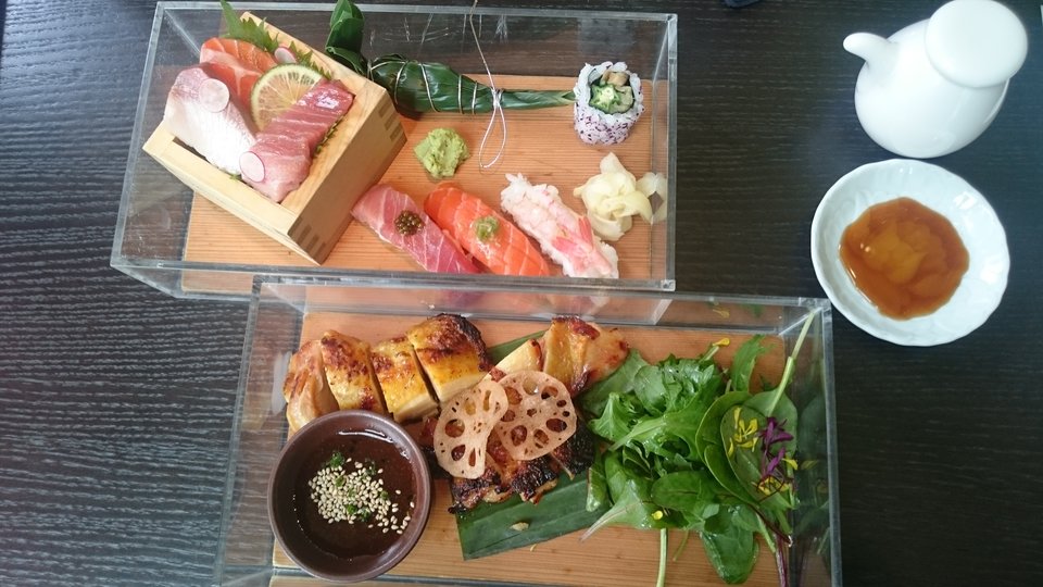 Sake no Hana sushi, sashimi and chicken