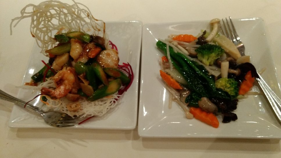 Mixed seafood and stir fried vegetables