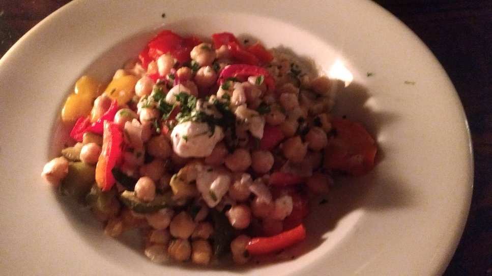 Chickpeas with peppers