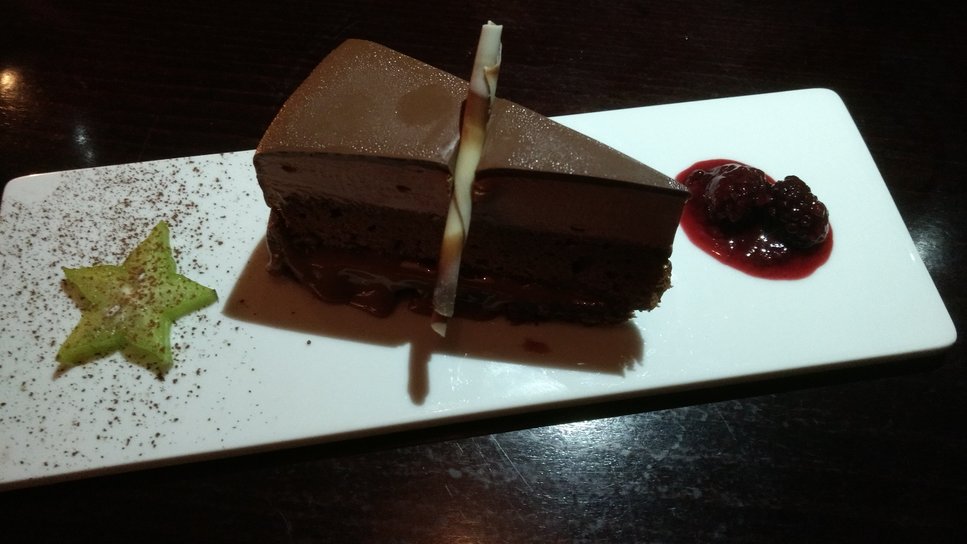 Omnino chocolate torte