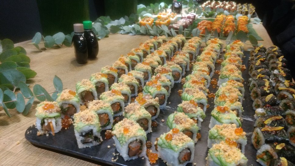 Sushi shop: Salmon gravalax
